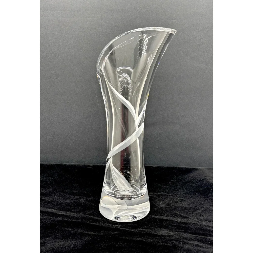 Clear Crystal Flared Vase Frosted Ribbon Etched Tri-Corner Rim 8.5 inch